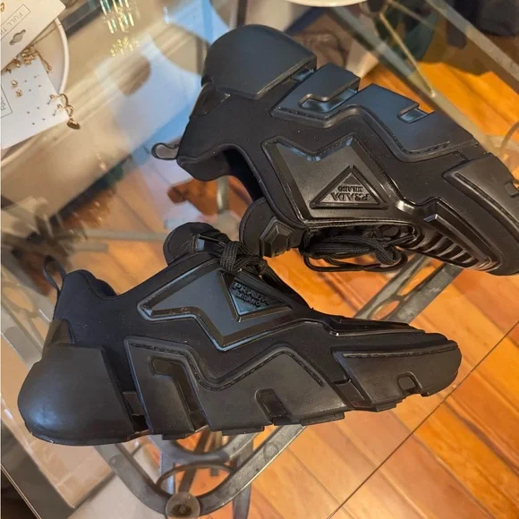 ❤️ Prada Techno Stretch Sneakers Black Fabric Rubber - Picture 5 of 9